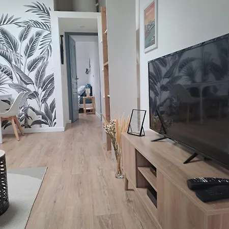Апартаменты Les Coeurs De - Hyper Centre - Climatisation - Wi-fi *